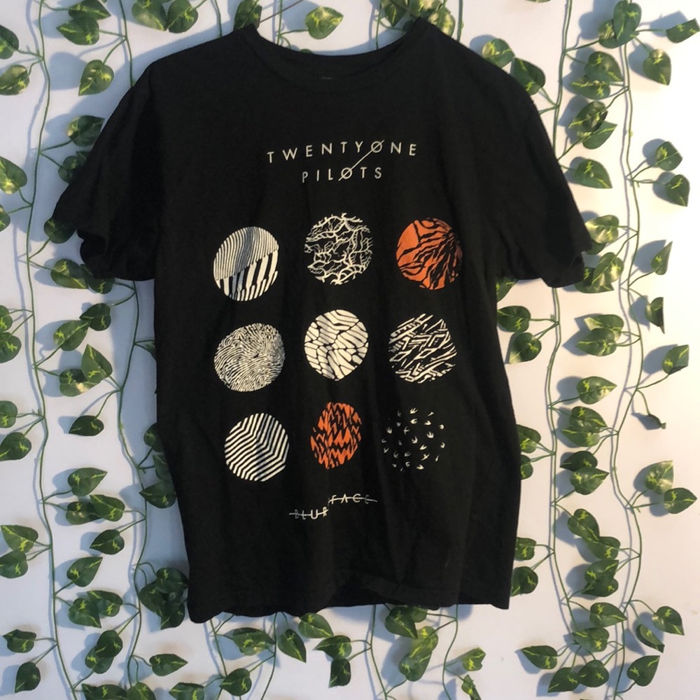 Twenty One Pilots Tee